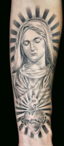 Barbie Blue - Green Skull Tattoo